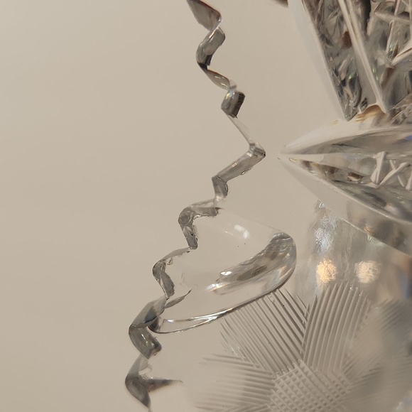 Vintage Crystal Etched Glass 6" Diameter Low Dish - Picture 8 of 8